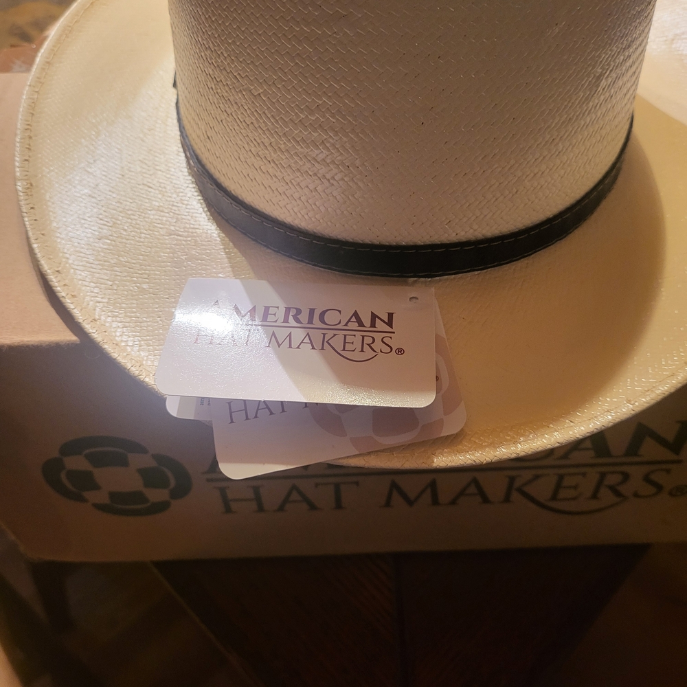 American Hat Makers Straw Hat - Picture 2 of 3
